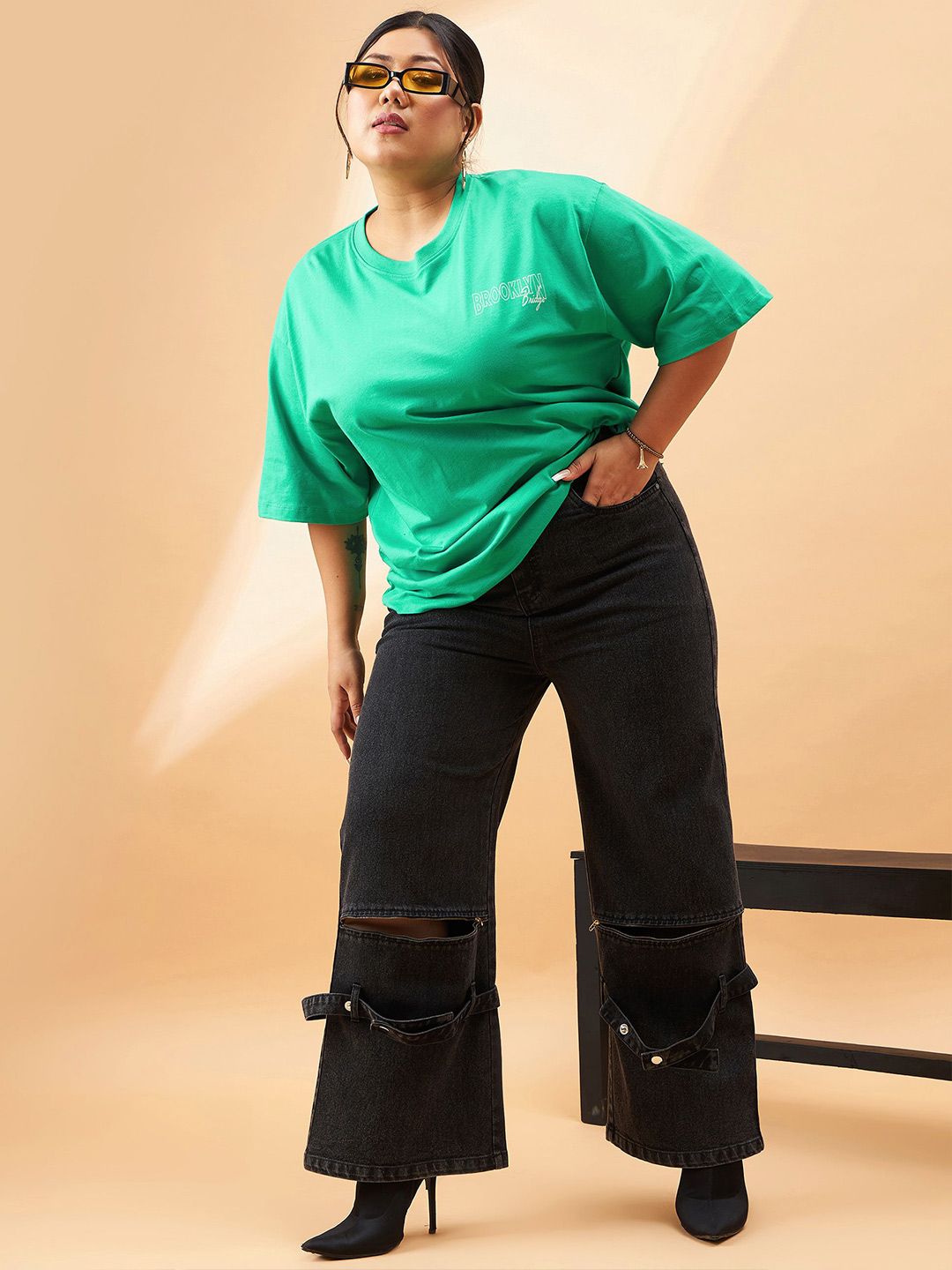 SASSAFRAS Curve Plus Size Typography Printed Pure Cotton Relaxed Fit T-shirt