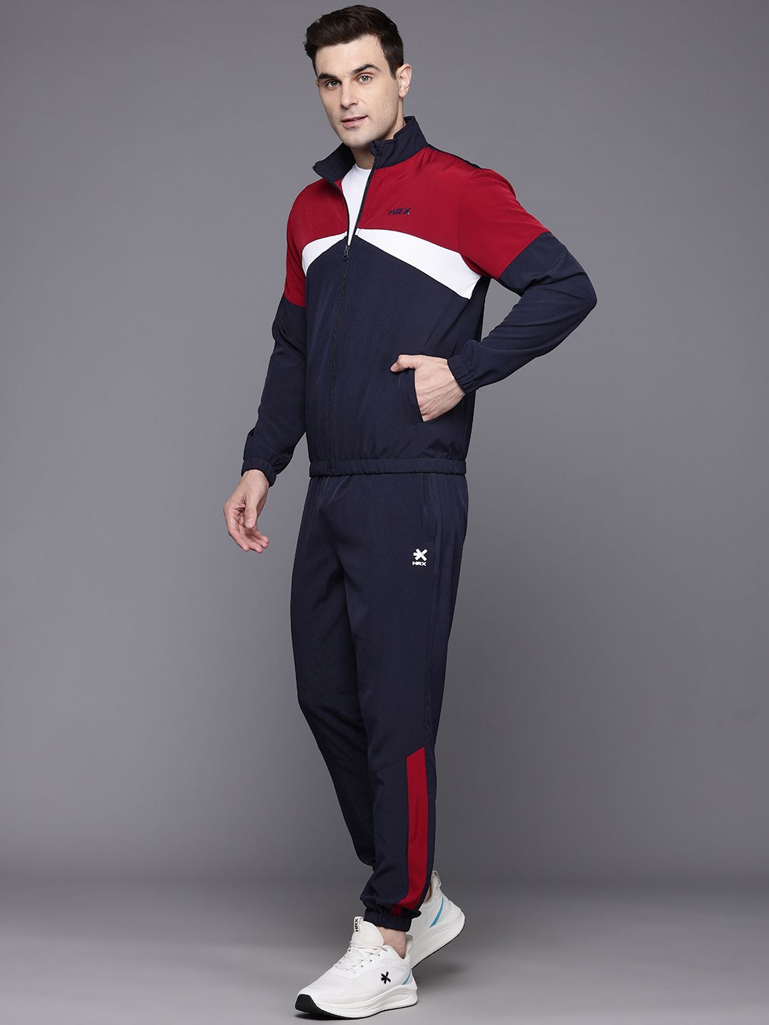HRX oleh Hrithik Roshan Men Colourblocked Rapid-Dry Running Track Suit