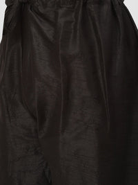 SOJANYA Men Black & Pink Kurta with Churidar