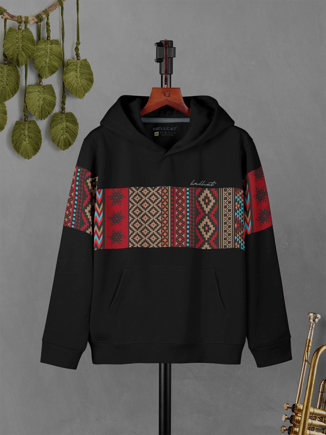 HELLCAT Boys Printed Hooded Sweatshirt With Joggers