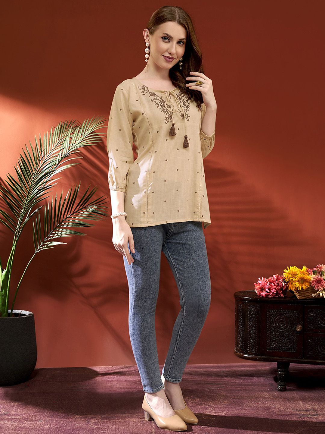 Anouk Tie Up Neck Floral Embroidered Liva Straight Kurta