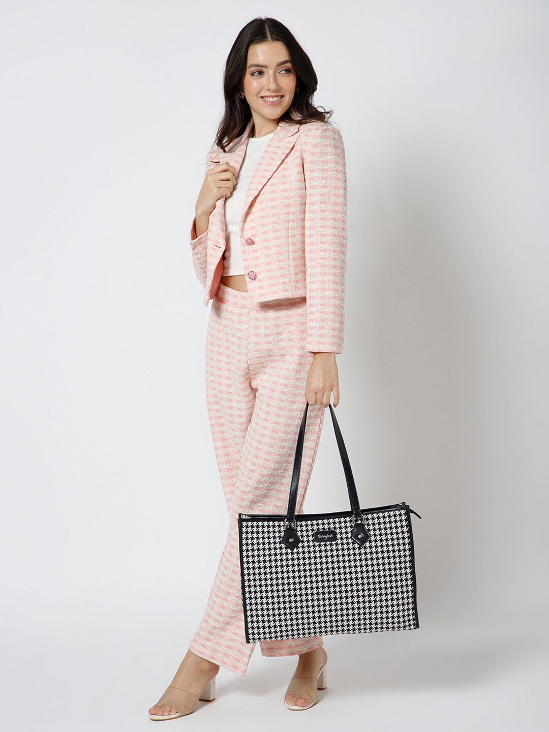 Berrylush Printed Padded Laptop Bag Up to 17 inch