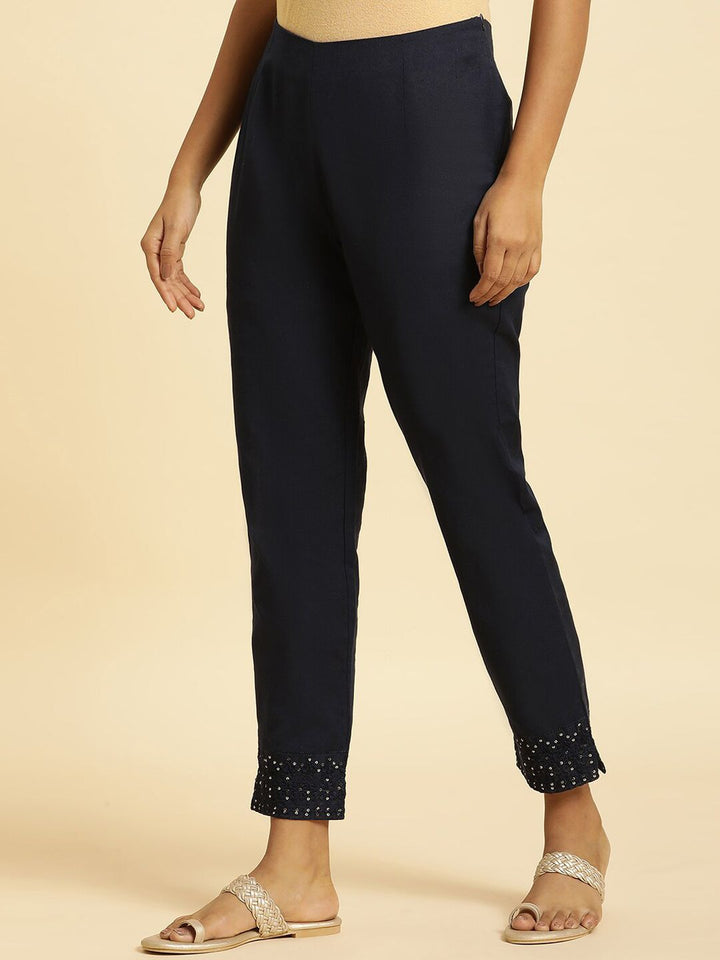 W Women Slim Fit Mid-Rise Plain Regular Trousers