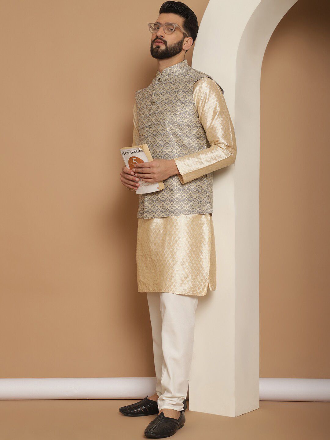 Anouk Ethnic Motifs Mandarin Collar Self Design Kurta with Churidar