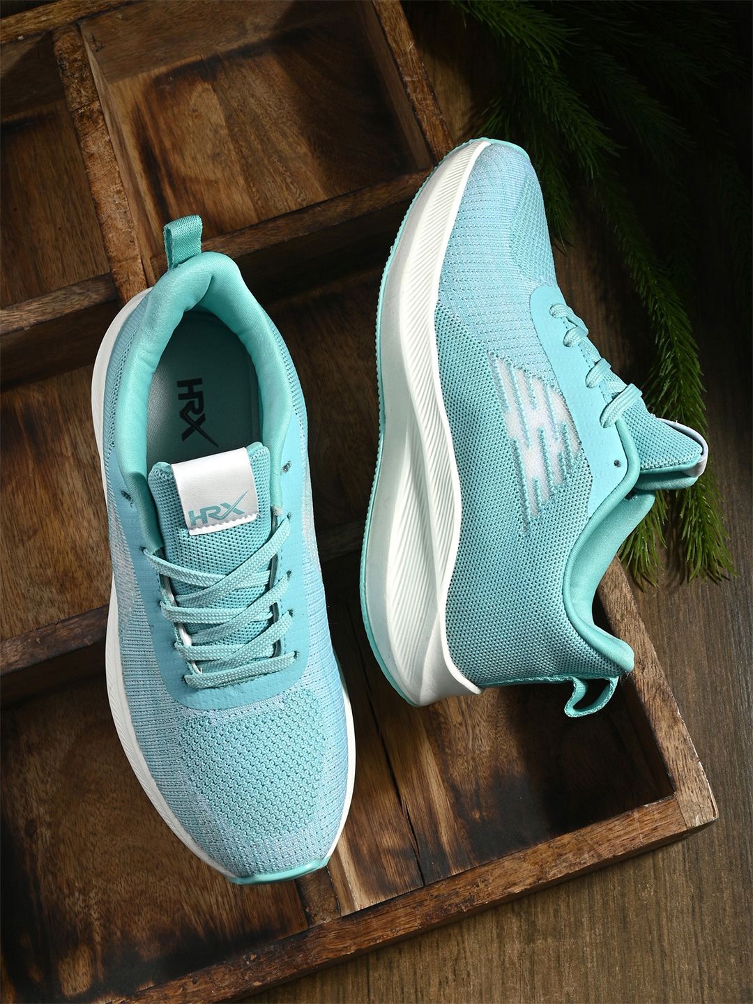 HRX by Hrithik Roshan Women Sea Green & White Memory Foam Mesh Non-Marking Running Shoes