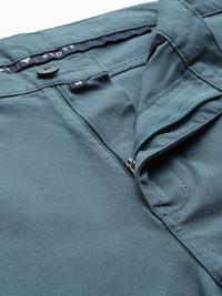 Thomas Scott Men Solid Mid Rise Regular Fit Cotton Chino Shorts