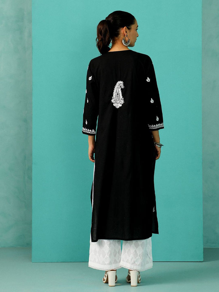 House of Chikankari Women Black Cotton Chikankari Embroidered Kurta