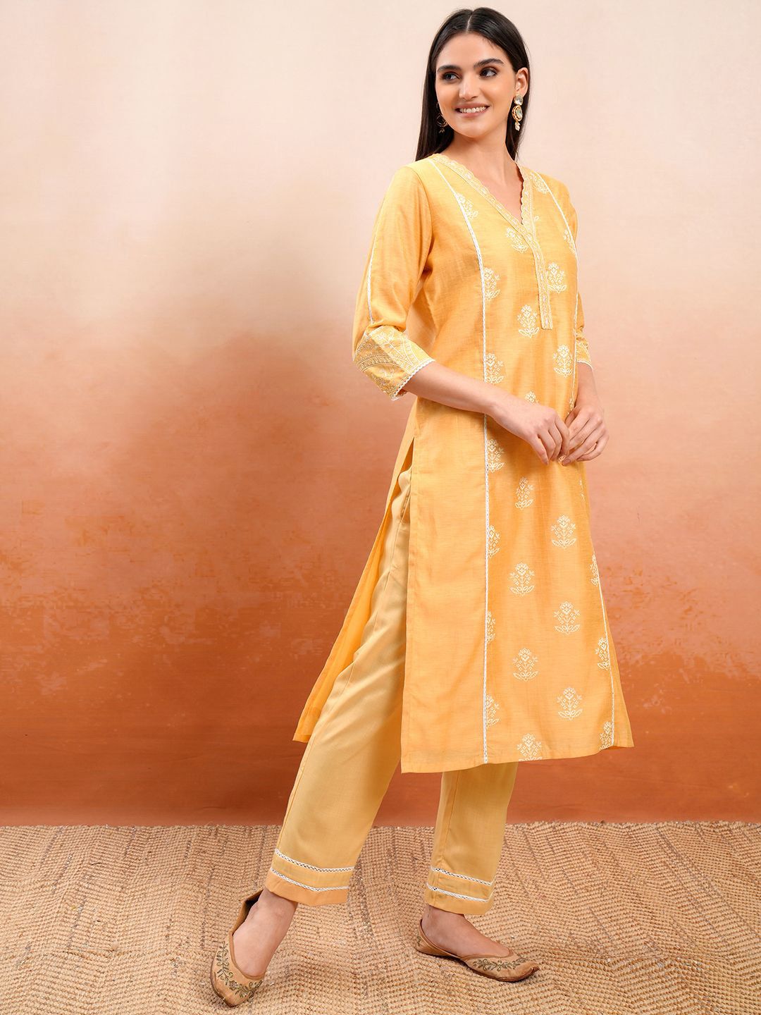 Vishudh Orange Floral Printed V-Neck Pure Cotton Straight Kurta With Trousers & Dupatta