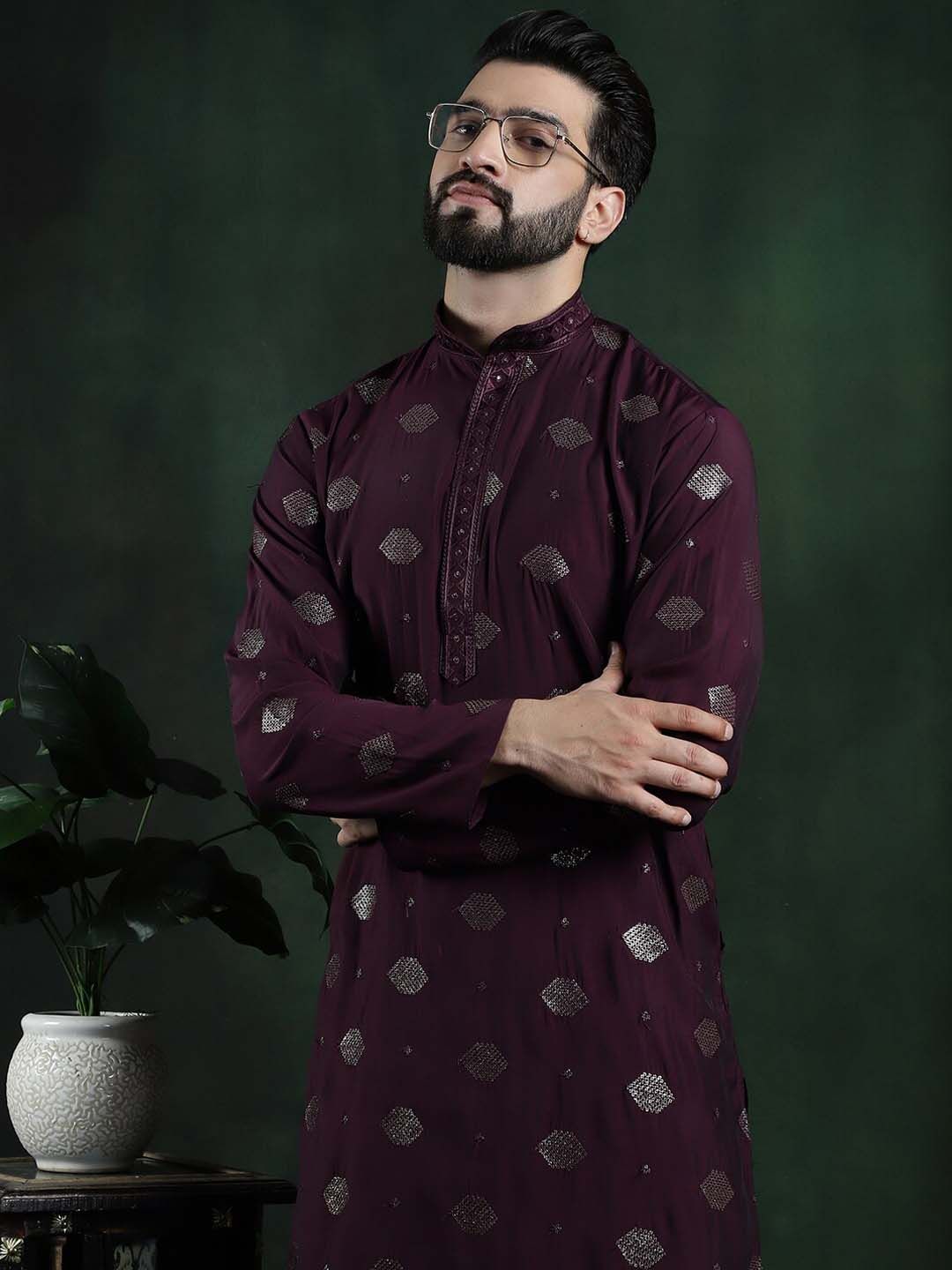 SOJANYA Motif Etnik Bersulam Kolar Mandarin Kurta Lurus Labuci