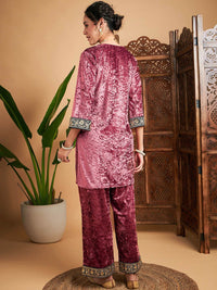 Shae by SASSAFRAS Embroidered Square Neck Regular Sequinned Velvet Kurti With Trousers