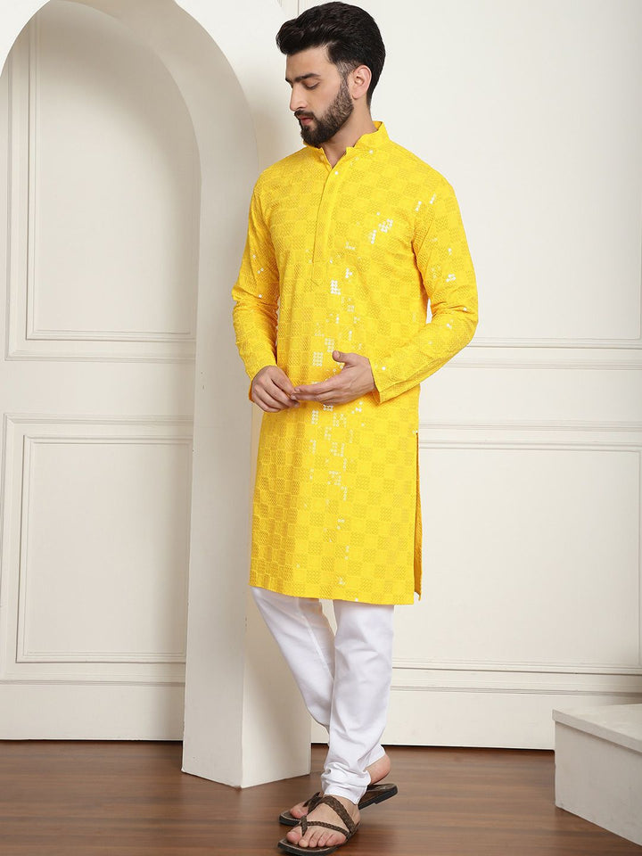 SOJANYA Kurta Kapas Tulen Bersulam Labuci Mandarin Dengan Churidar