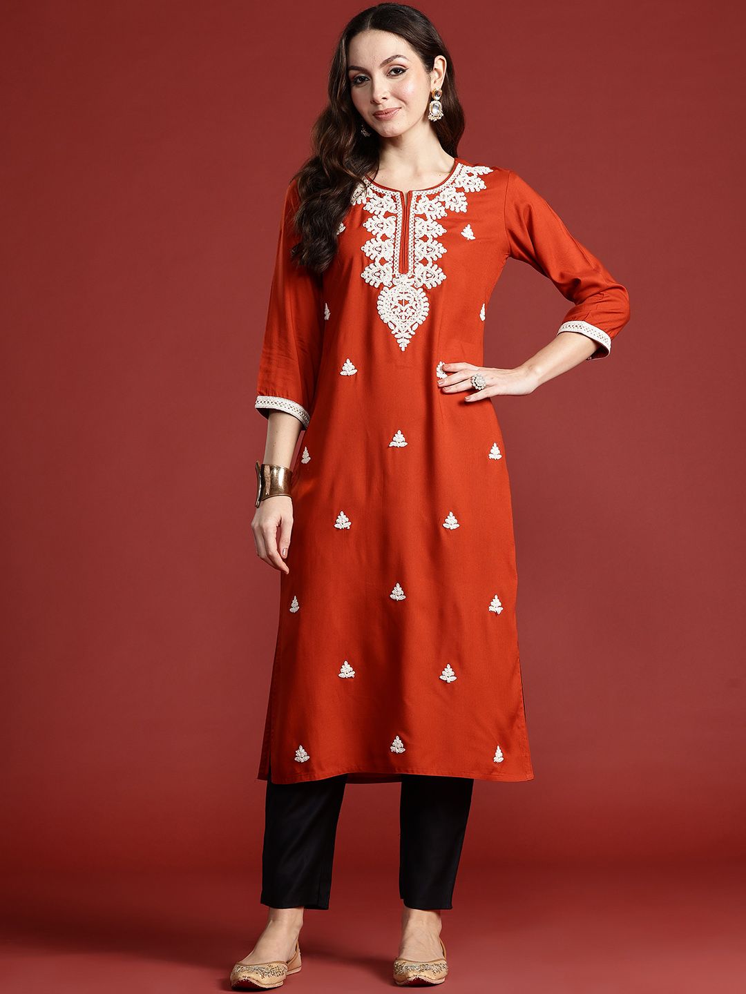 Indo Era Women Floral Embroidered Thread Work Kurta
