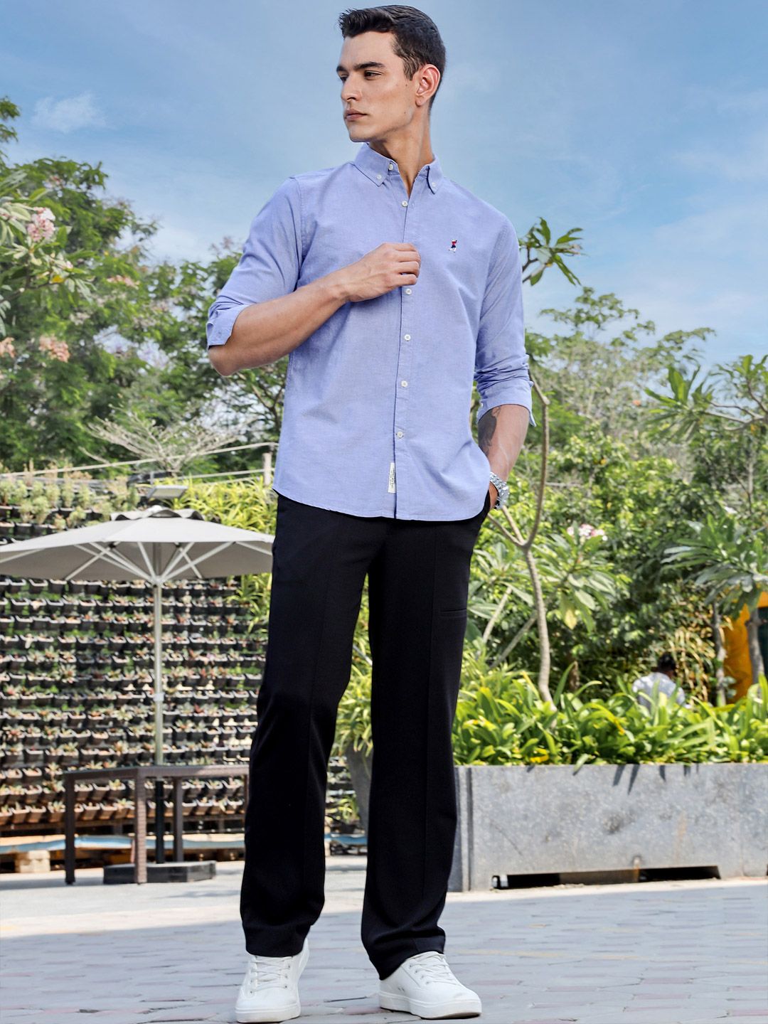 Thomas Scott Men Premium Fit Button-Down Collar Solid Cotton Casual Shirt