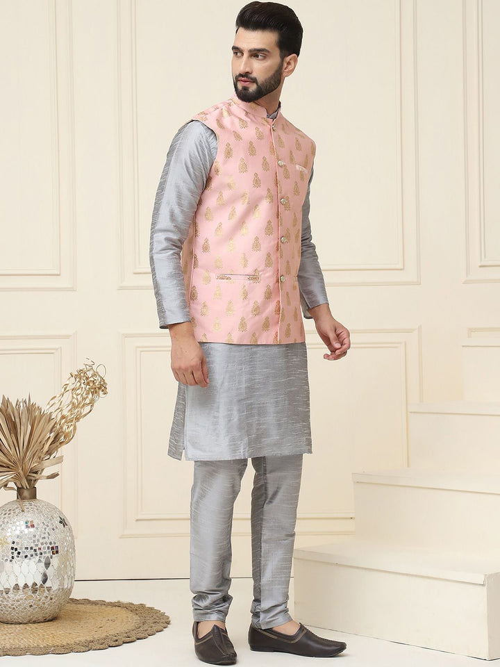 SOJANYA Kurta Rekaan Tenunan Lelaki dengan Churidar dengan Jaket Nehru