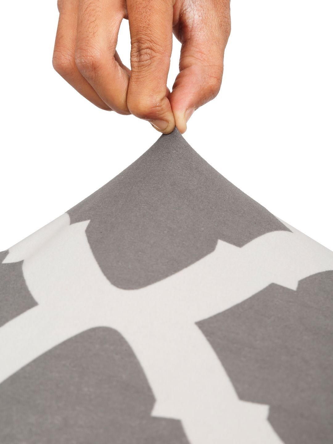 HOSTA HOMES Grey & White Printed Chair Cover