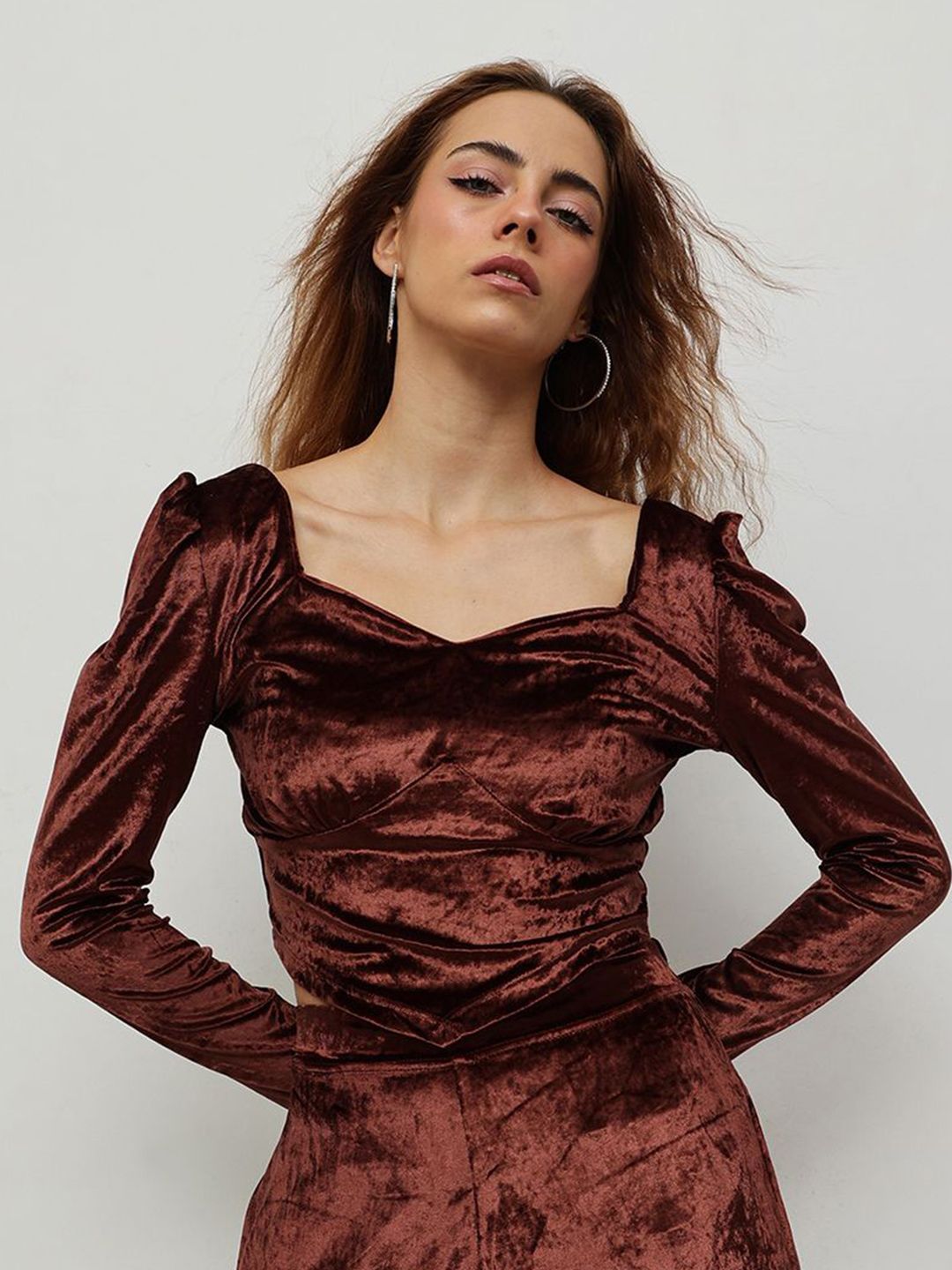 STREET 9 Animal Print Puff Sleeve Velvet Top