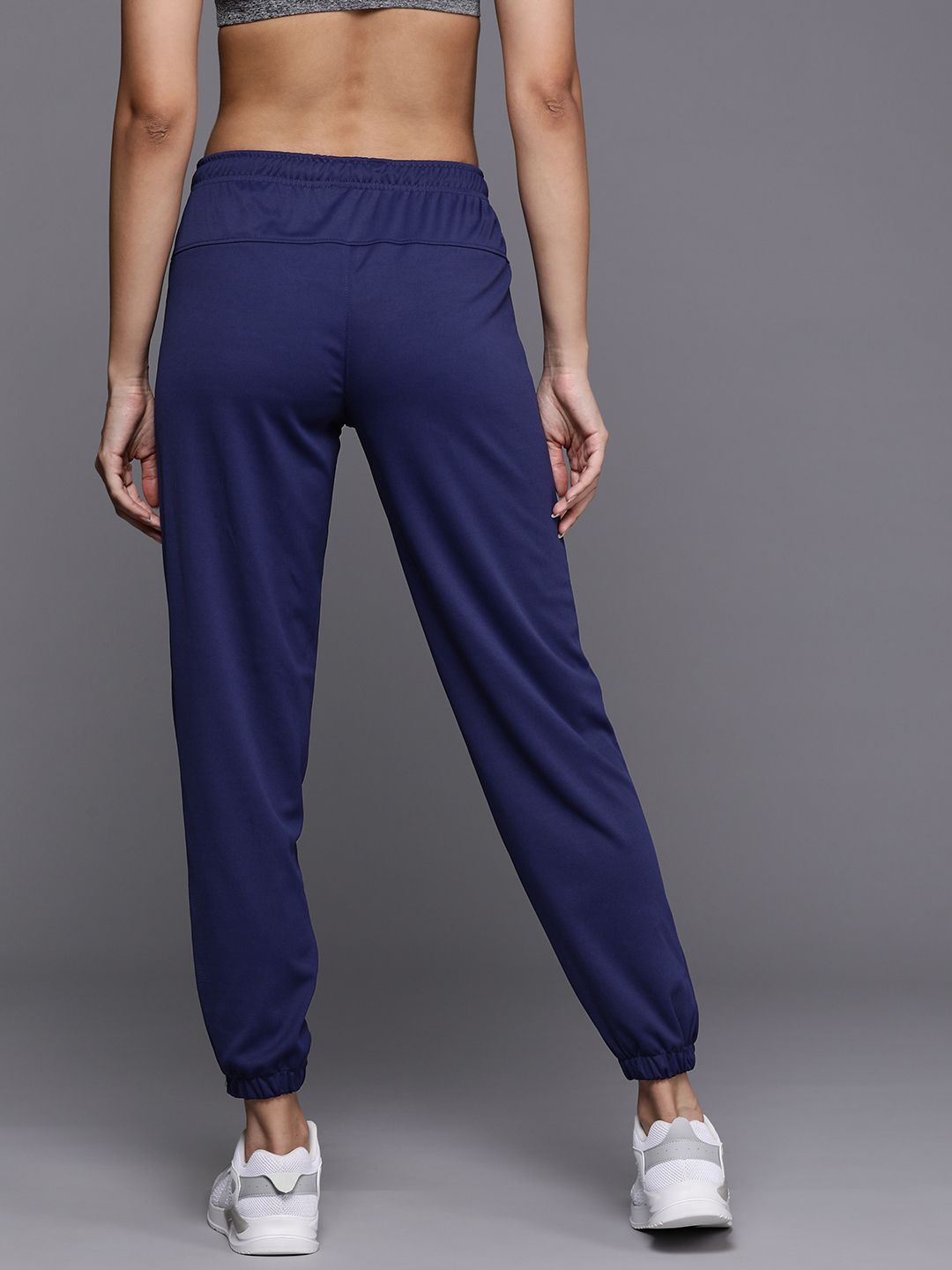 HRX by Hrithik Roshan Women Solid Slim Fit Joggers