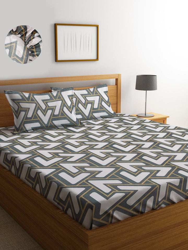 KLOTTHE White Geometric Polycotton 300 TC Dilengkapi Cadar King Halus dengan 2 Sarung Bantal-250 x 225 cm