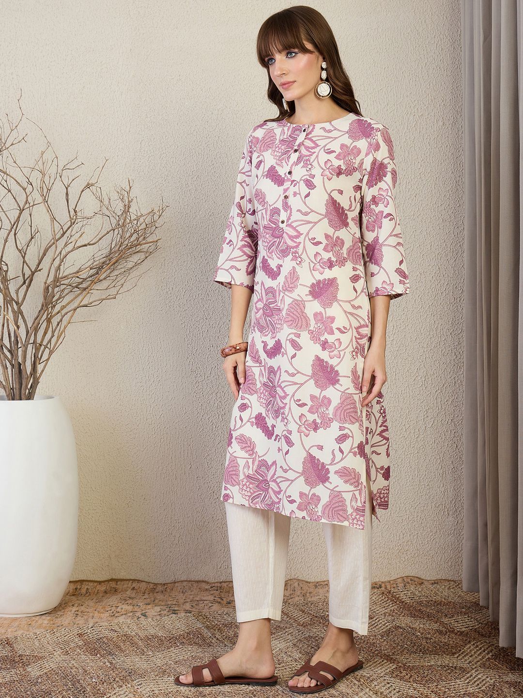 Indo Era Floral Printed Round Neck Straight Kurta