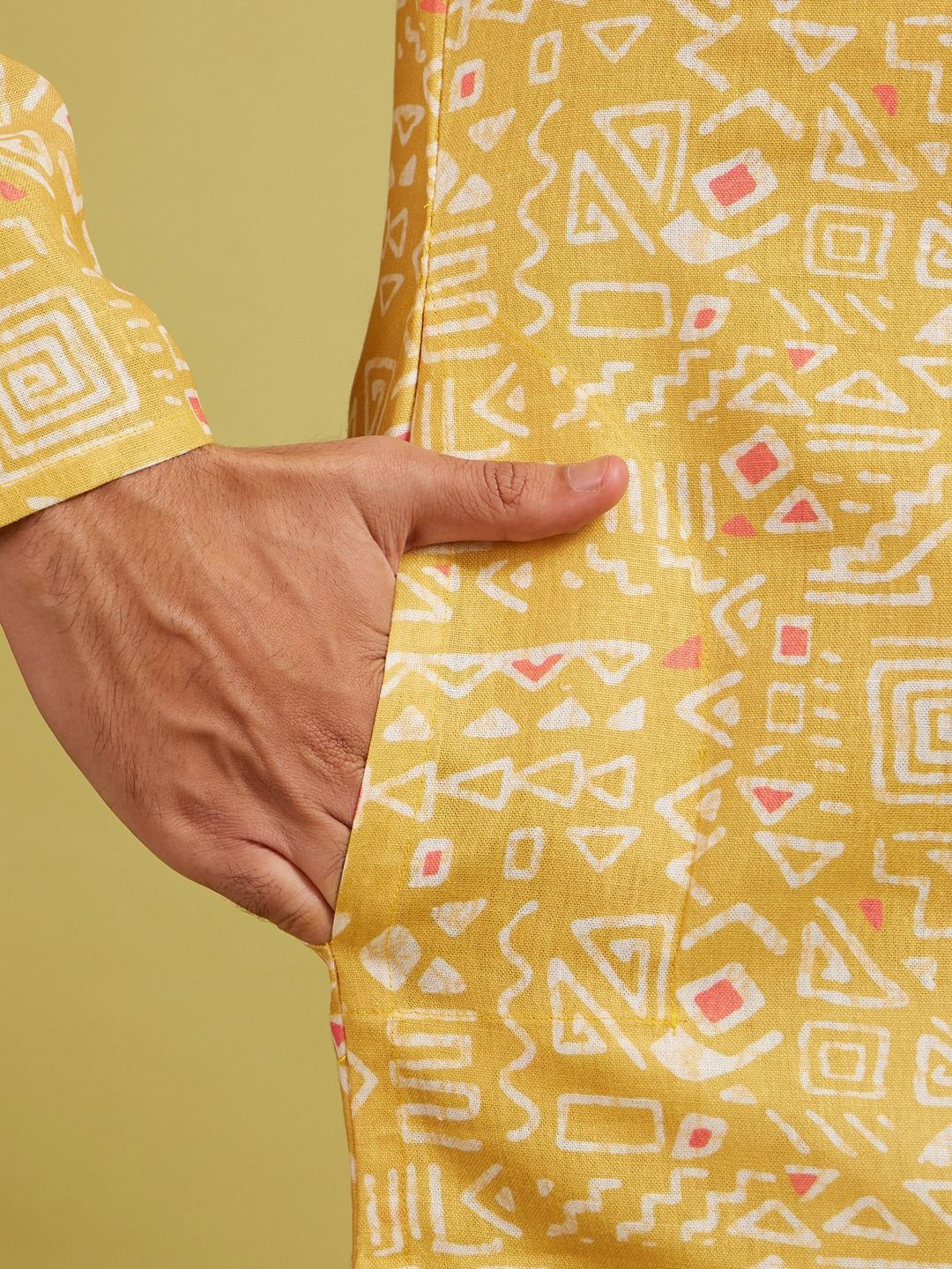 Diwas by Manyavar Geometric Printed Cotton Mandarin Collar Straight Kurta