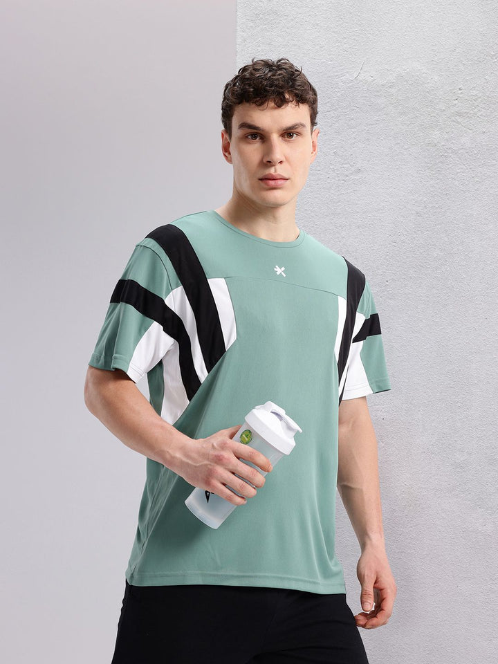 HRX by Hrithik Roshan Colourblocked Detail Regular Fit Running T-shirt