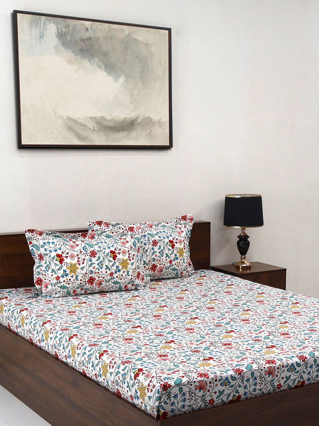 BOMBAY DYEING Cardinal Red Floral Printed Cotton 120 TC Queen Bedsheet Set 2.54 x 2.24m