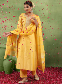 Gerua By Libas Women Ethnic Motifs Yoke Design Regular Kurta with Trousers & With Dupatta