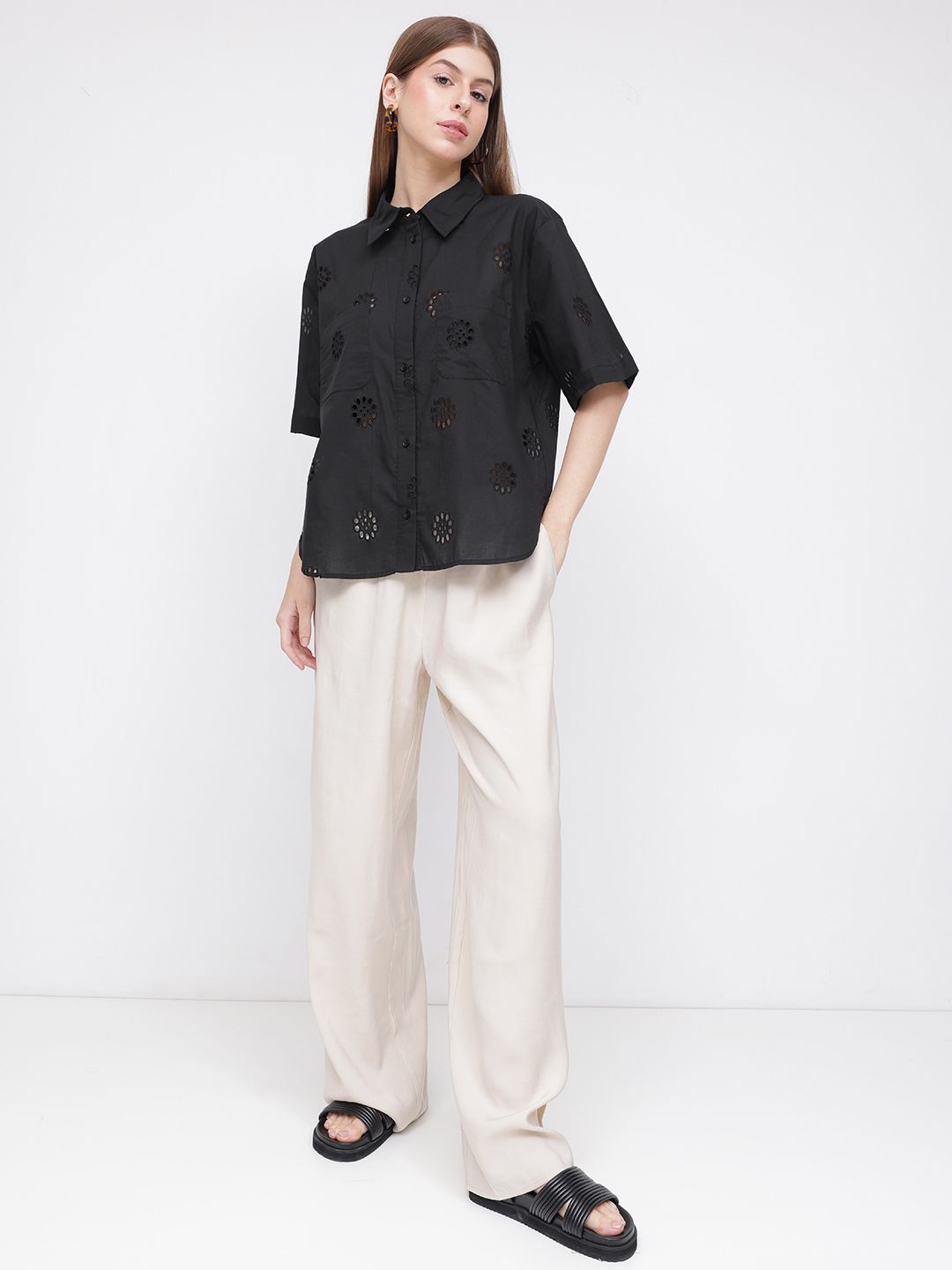 DressBerry Summer Breezies Boxy Schiffli Shirt
