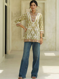House of Chikankari Women Floral Printed Thread Work Indie Prints Kurta