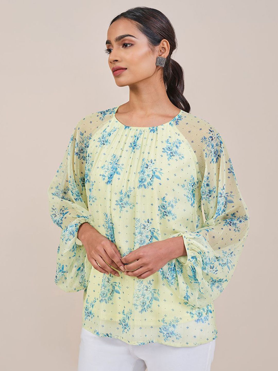 Global Desi Floral Printed Round Neck Blouson Top
