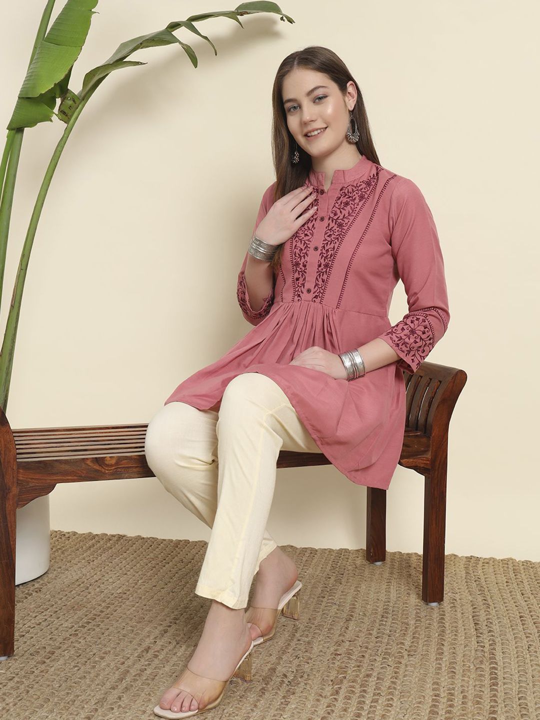 Tunik KALINI Wanita Viskos Rayon Leher Mandarin Bersulam
