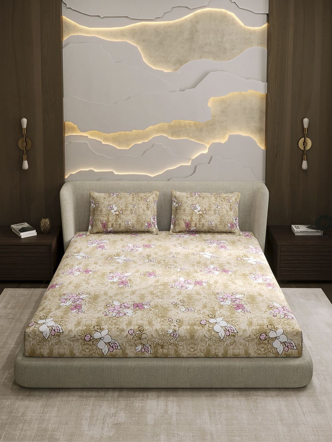 Monte Carlo Brown & Pink  Printed Cotton 104 TC Queen Bedsheet Set 2.24 m x 2.54 m