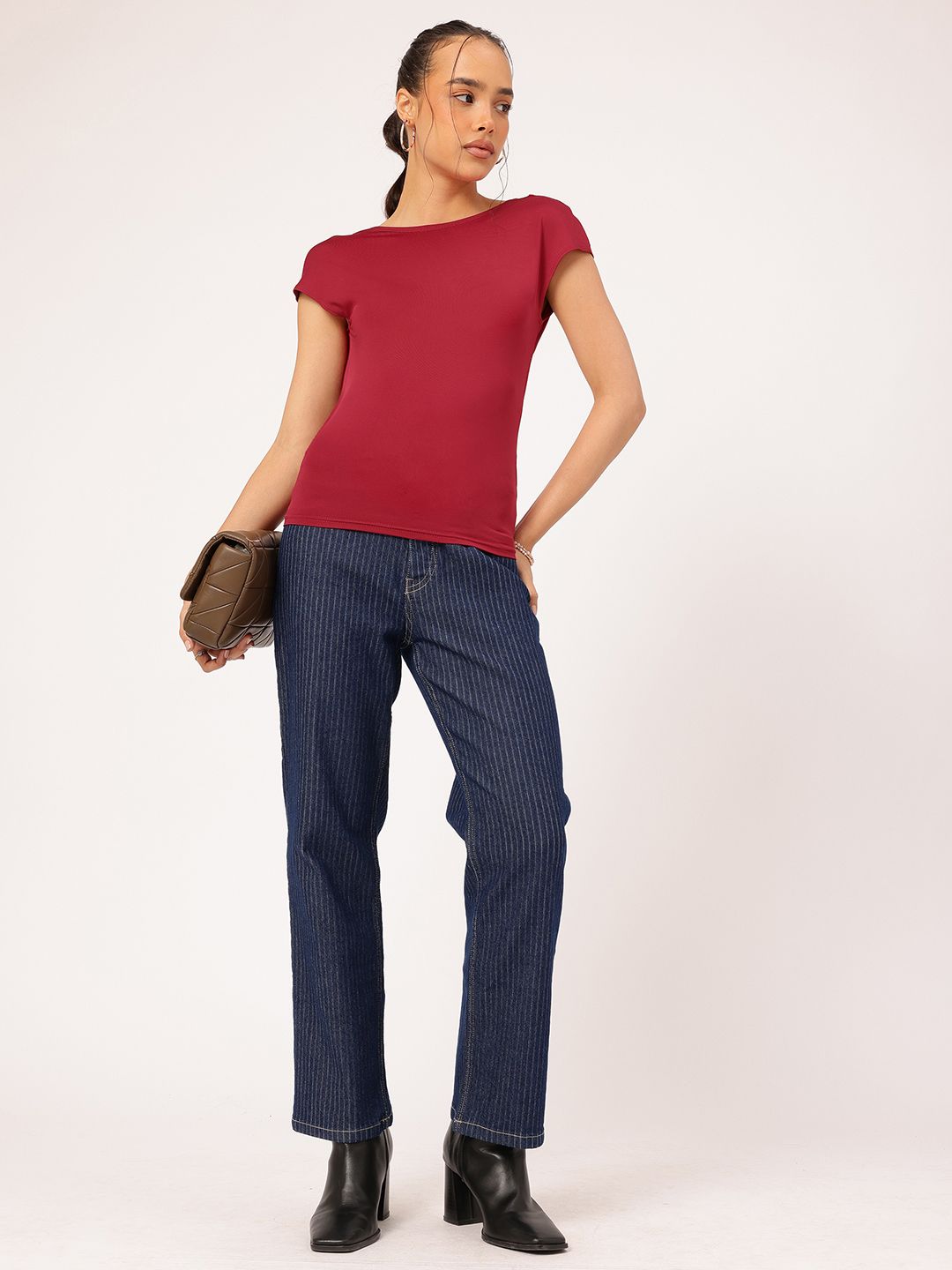 DressBerry Darling-Diva Open Back Extended Sleeves Top