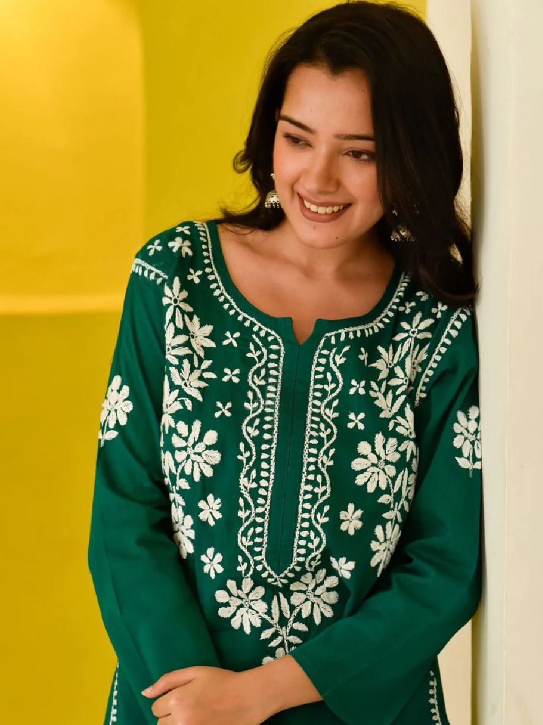 House of Chikankari Women Teal Green Cotton Chikankari Embroidered Kurta Set