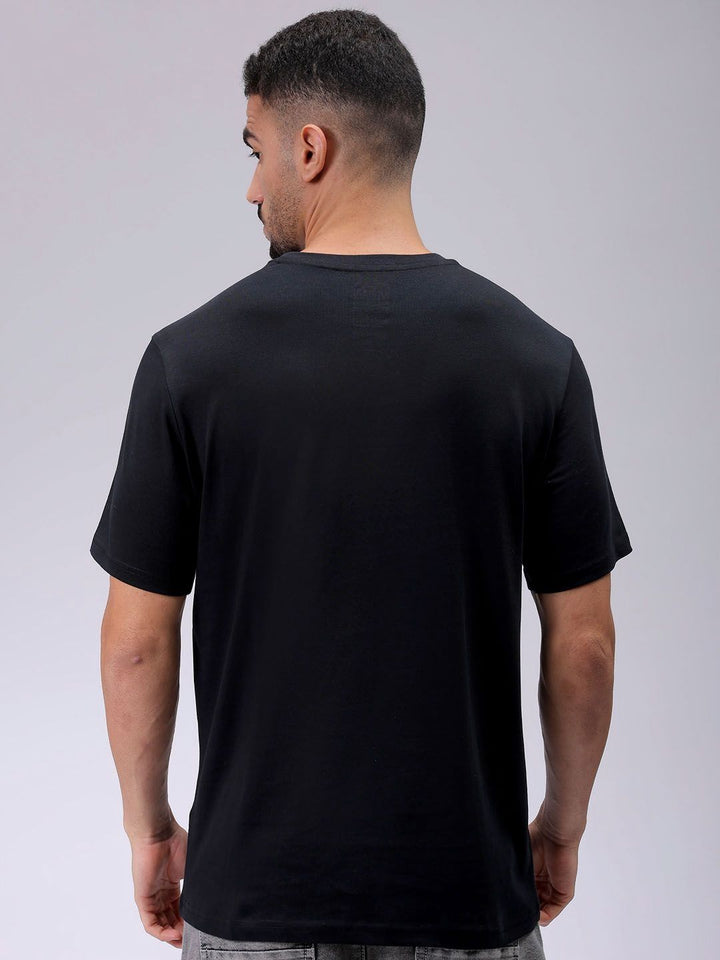 The Indian Garage Co Men Graphic Printed Round Neck Pure Cotton Slim Fit T-shirt
