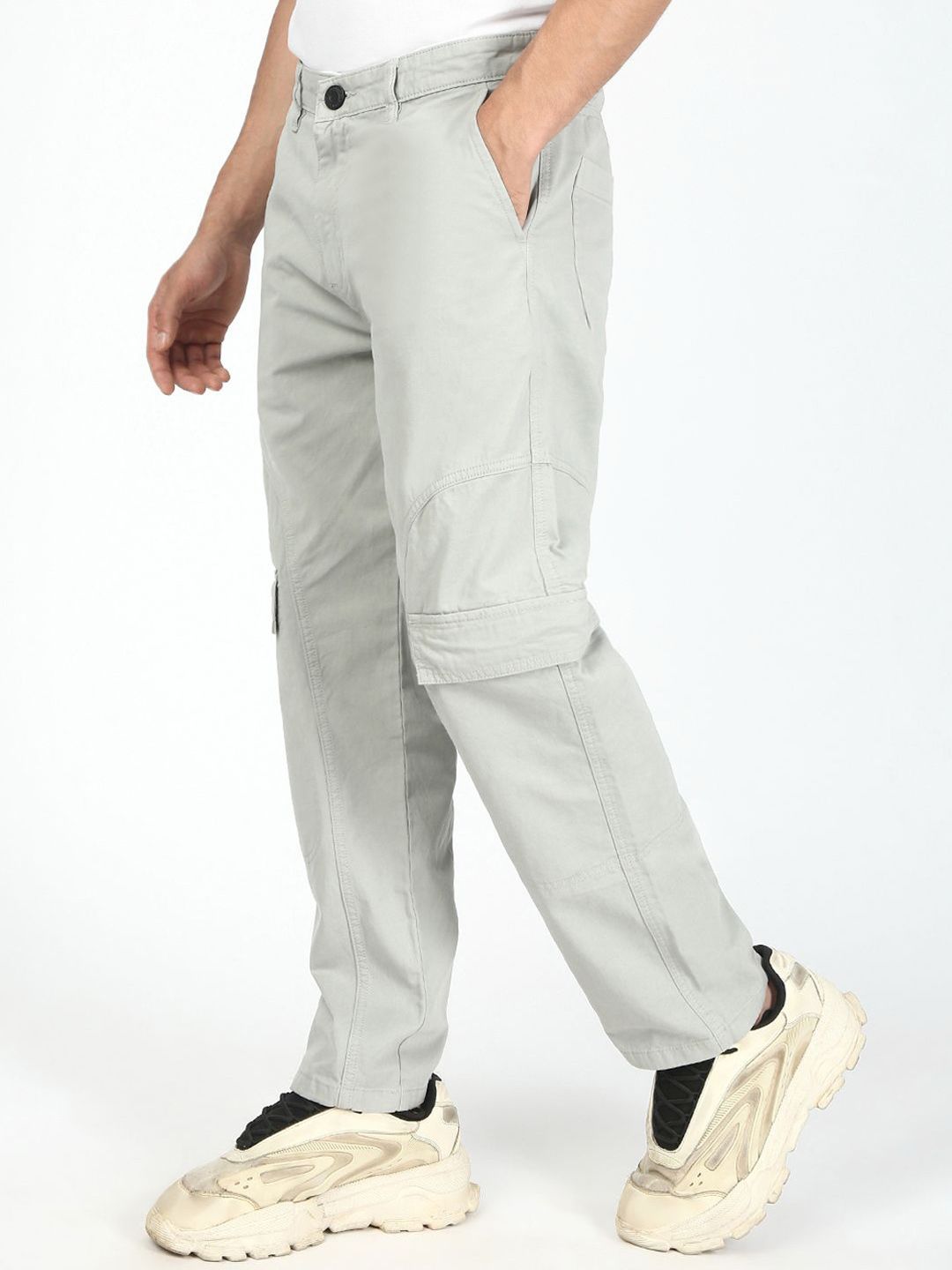 Bene Kleed Men Relaxed Fit Mid-Rise Cotton Cargos Trousers