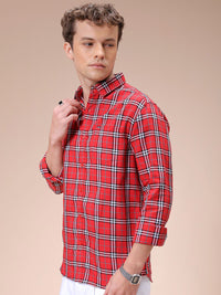 The Indian Garage Co Men Spread Collar Checked Cotton Slim Fit Casual Shirt