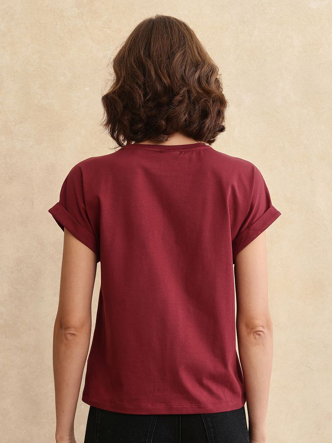T-Shirt Poket Wanita yang Rareism Printed