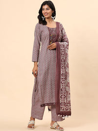 Mamicha Women Printed Regular Thread Work Pure Cotton Kurta with Palazzos & With Dupatta
