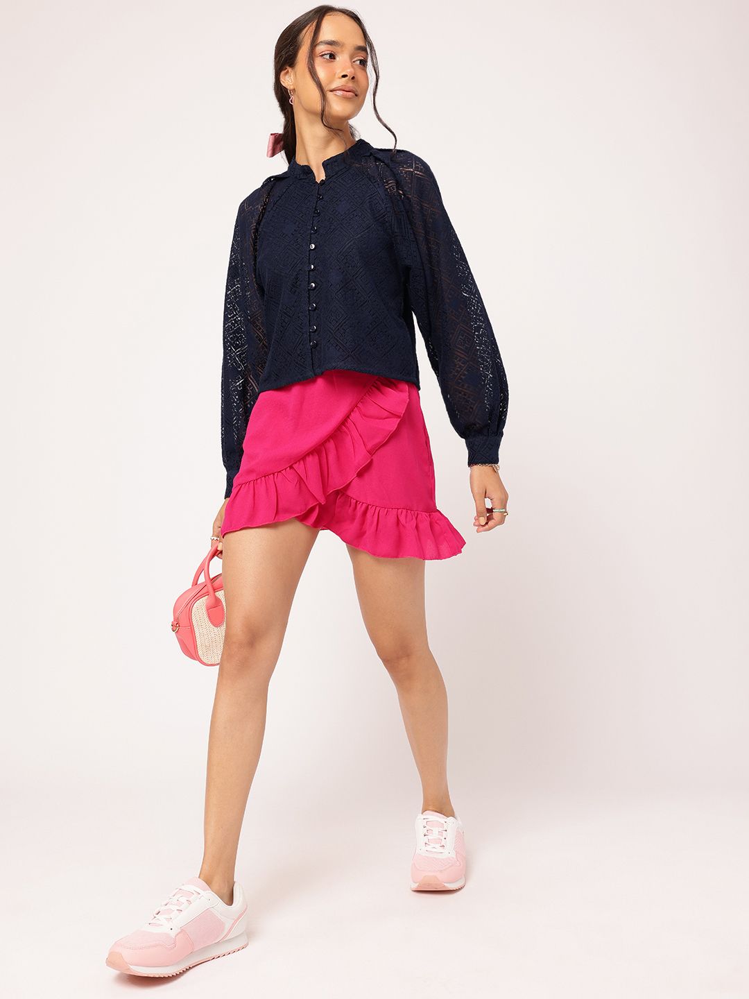 DressBerry Lacey Affair Puffy Raglan Ease Shirt