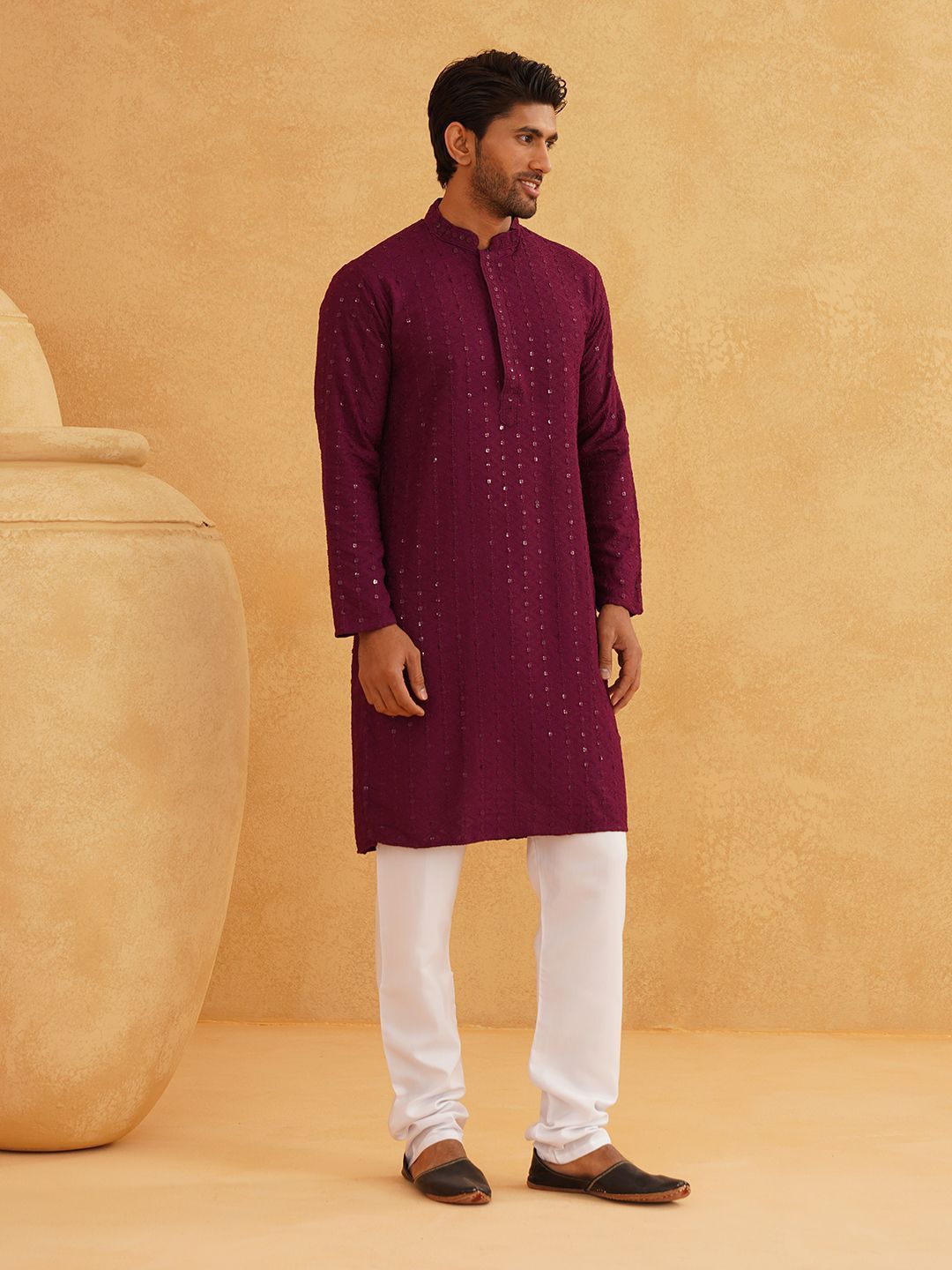 SOJANYA Kurta Kapas Tulen Kolar Mandarin Bersulam Chevron Dengan Churidar