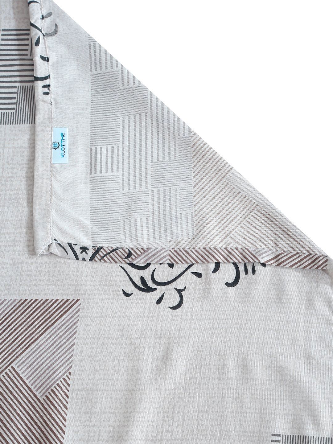 KLOTTHE Motif Etnik Kelabu Policotton 300 TC Cadar Halus King dengan 2 Sarung Bantal-98 x 89 inci