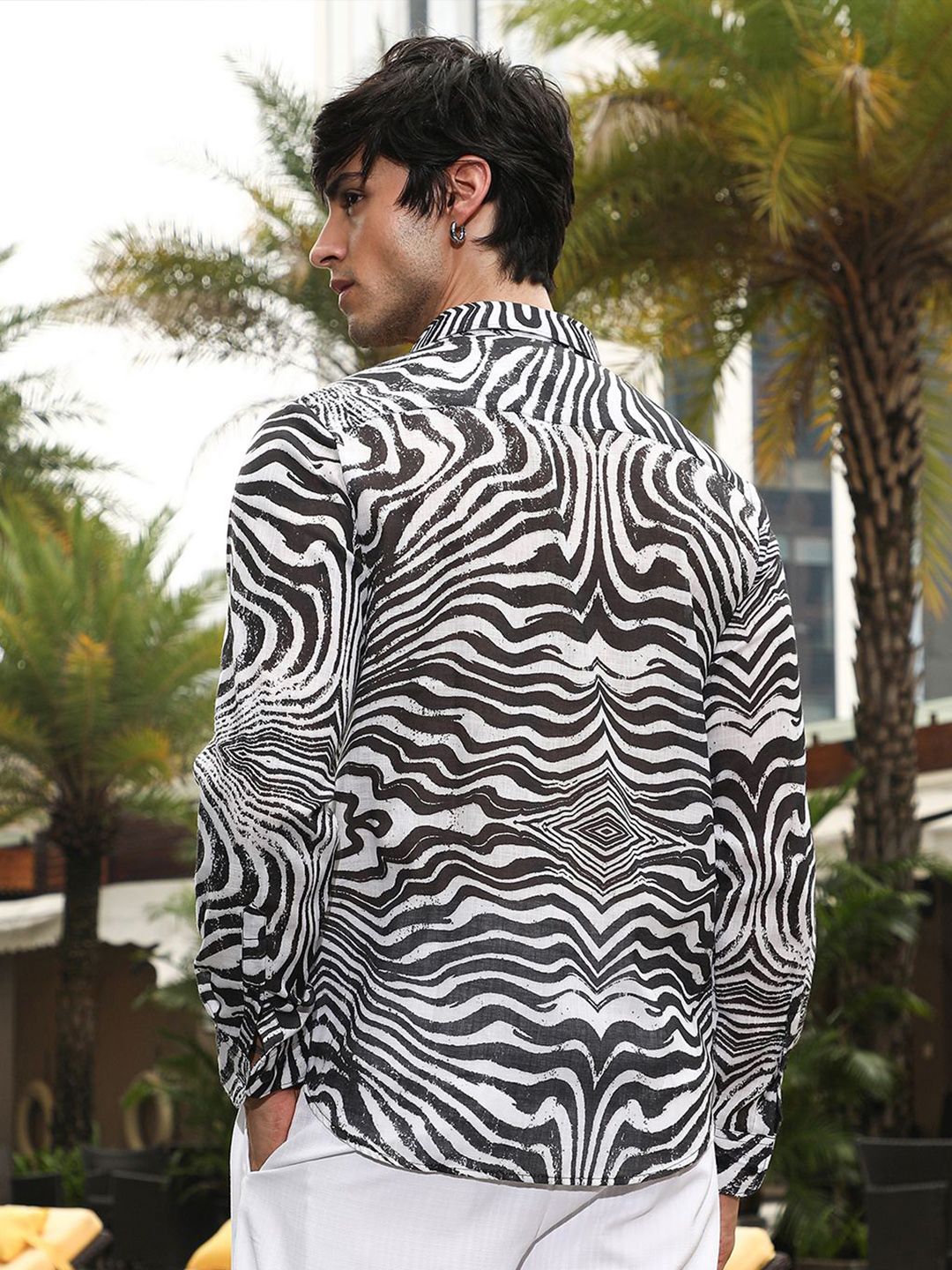 Campus Sutra Men Comfort Printed Casual Shirt