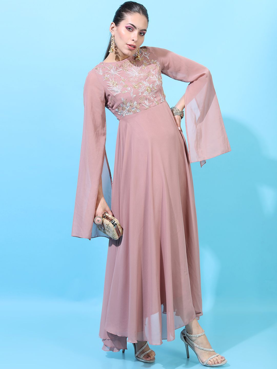 Vishudh Women Embroidered Round Neck Maxi Dress