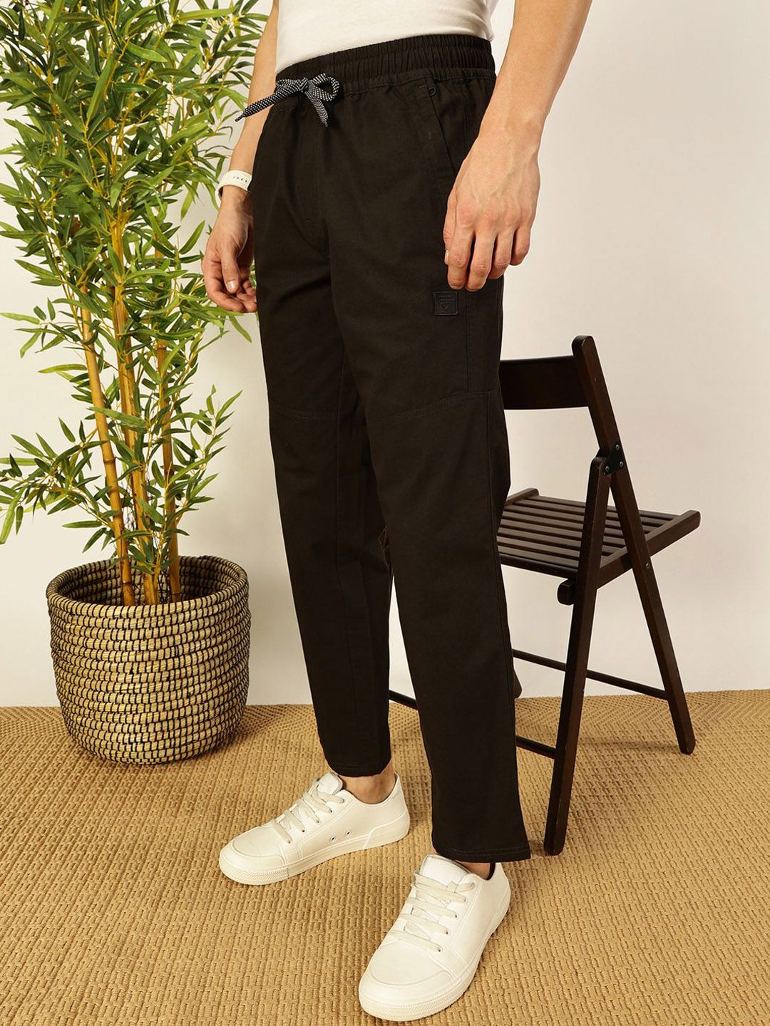 Thomas Scott Men Smart Pleated Mid-Rise Regular Fit Cotton Joggers Trousers