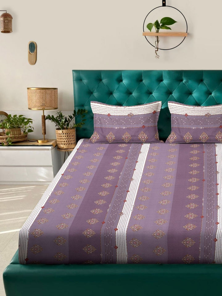 Myntra Elegant Homes Motif Etnik Ungu Policotton 300 TC Cadar Halus King dengan 2 Sarung Bantal-98 x 89 inci