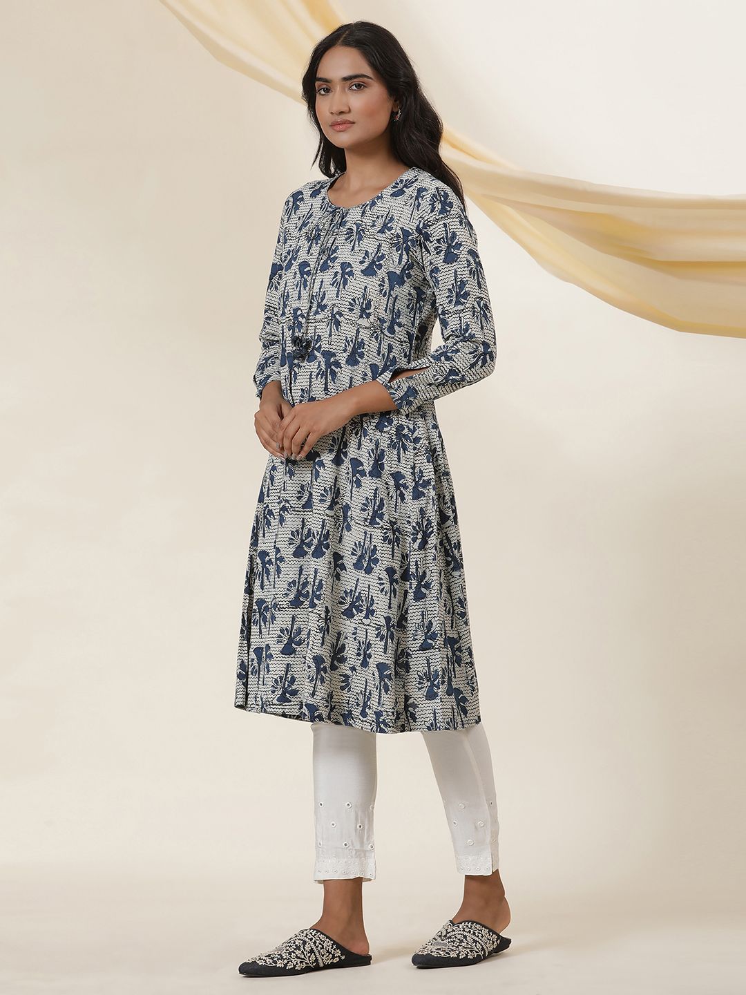 W Women Floral Printed Anarkali Kurta