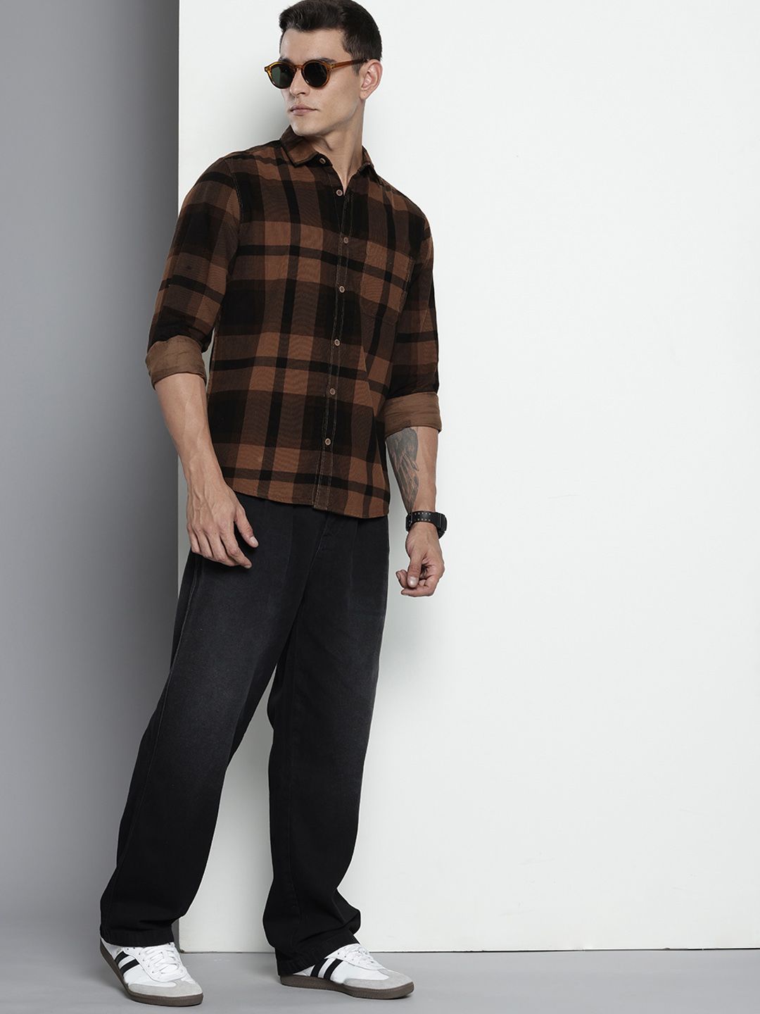 The Indian Garage Co Checked Pure Cotton Casual Shirt