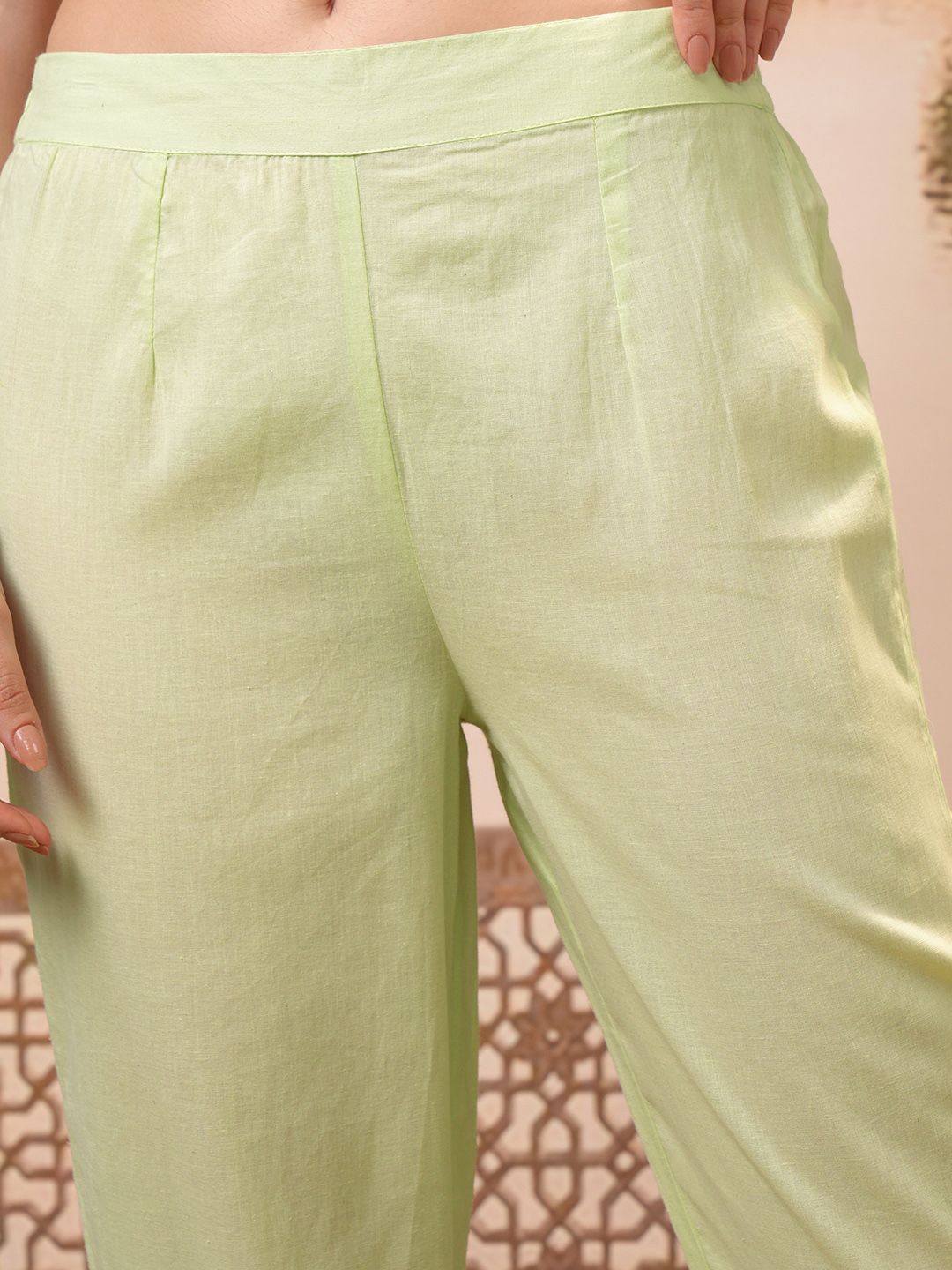 Vishudh Lime Green Floral Printed Pure Cotton Straight Kurta With Trousers & Dupatta