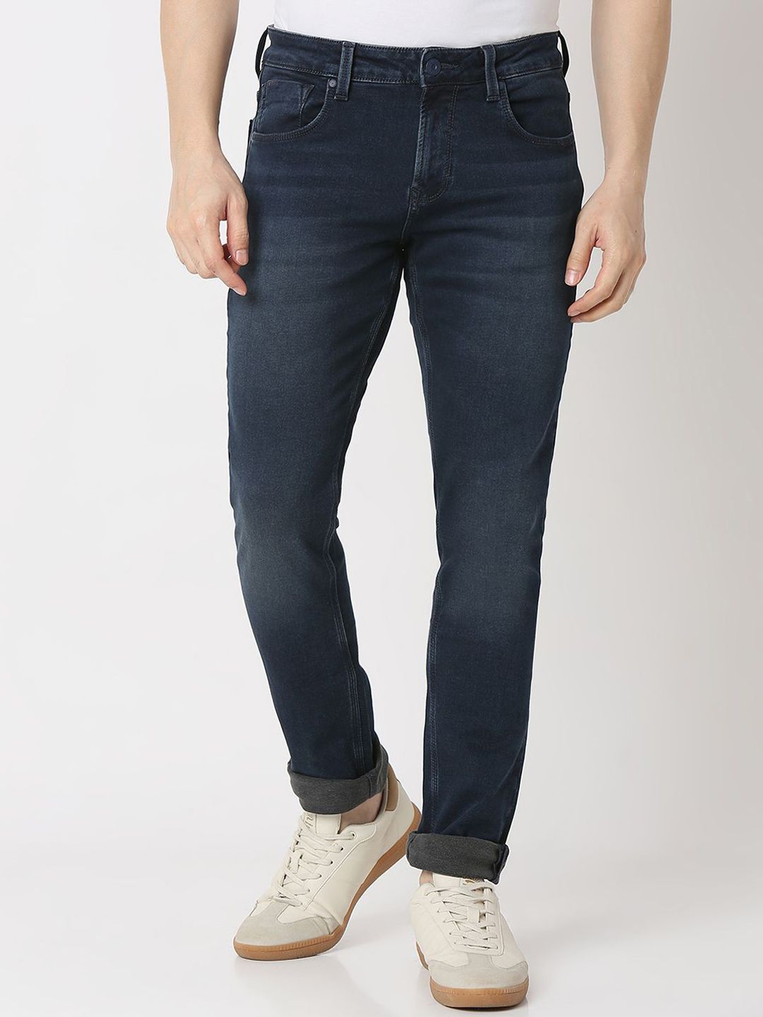 SPYKAR Men Slim Fit Low-Rise Light Fade Jeans